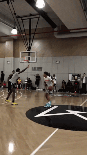 罗马vs那不勒斯：洛伦佐-佩莱格里尼、克里斯坦特首发，麦克托米奈、霍伊伦出战（罗马对阵那不勒斯：洛伦佐-佩莱格里尼、克里斯坦特先发，麦克托米奈与霍伊伦登场）