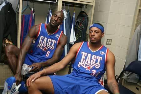 基德：艾顿的复出会分担东契奇压力，也会让湖人变得更出色（基德：艾顿回归将减轻东契奇负担，也会让湖人更强）