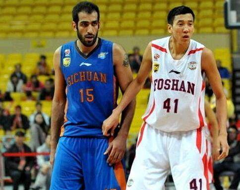 足球报：海港内部鼓励球员放开去打，高层无条件信任穆斯卡特（足球报：海港鼓励球员放开踢，高层对穆斯卡特完全信任）